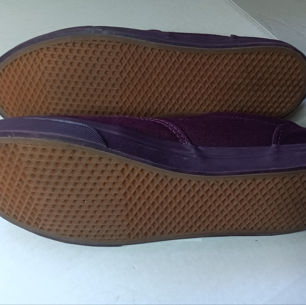 Vans Womens Monochrome Wine Canvas Lace-Up Sneakers Size 7.5 - Picture 9 of 9